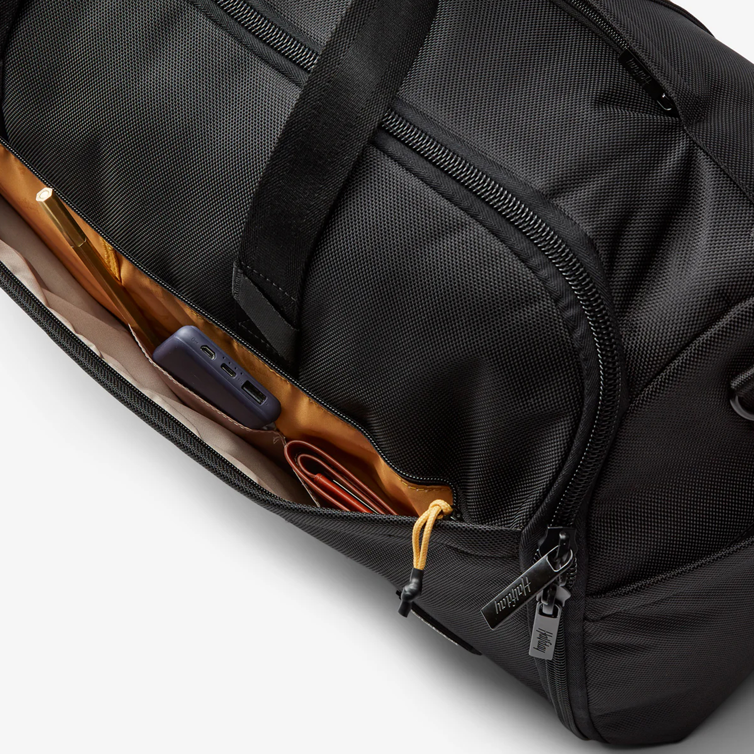 the-sport-duffle-bag-in-black